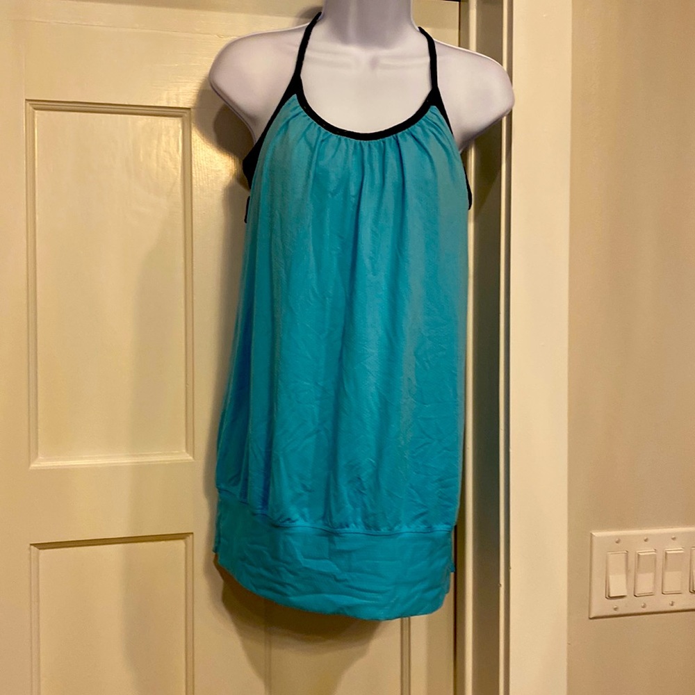 Lululemon tank with bra